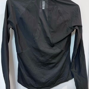 Women's SMALL | Under Armor Run Campaign Performance Fabric Quarter Zip